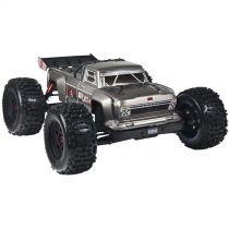 AR106032 2018 1/8 Outcast 6S Stunt Truck 4WD Silve - HORIZON HOBBY - R&eacute;f&eacute;rence: ARAD84SW