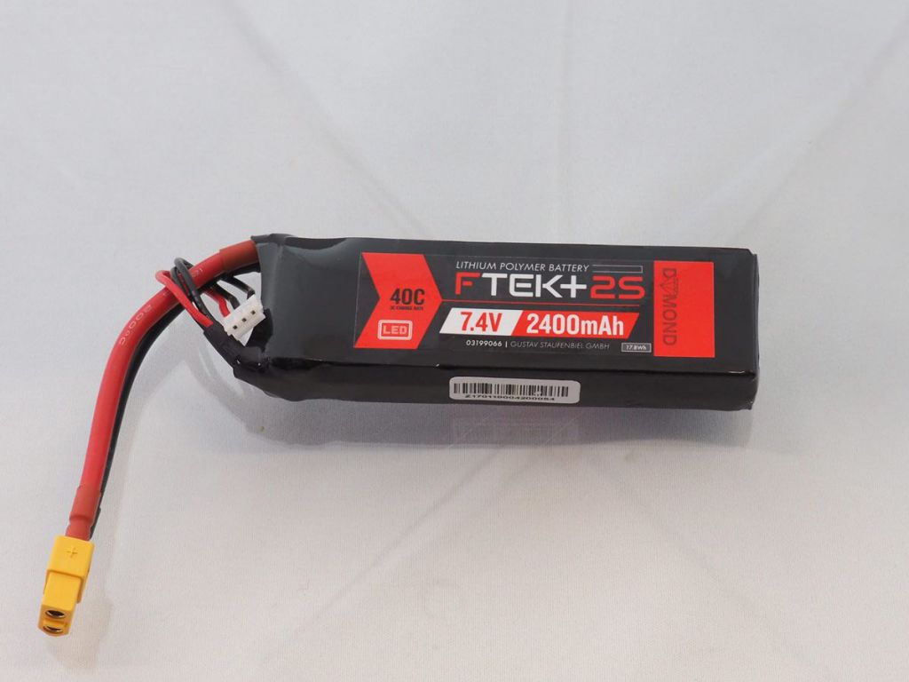 DYMOND F-TEK+ 2S 2400mAh (7,4V) 40C LiPo Pack with LED Indicator (XT60) - HORIZON HOBBY - R&eacute;f&eacute;rence: HSF03199066