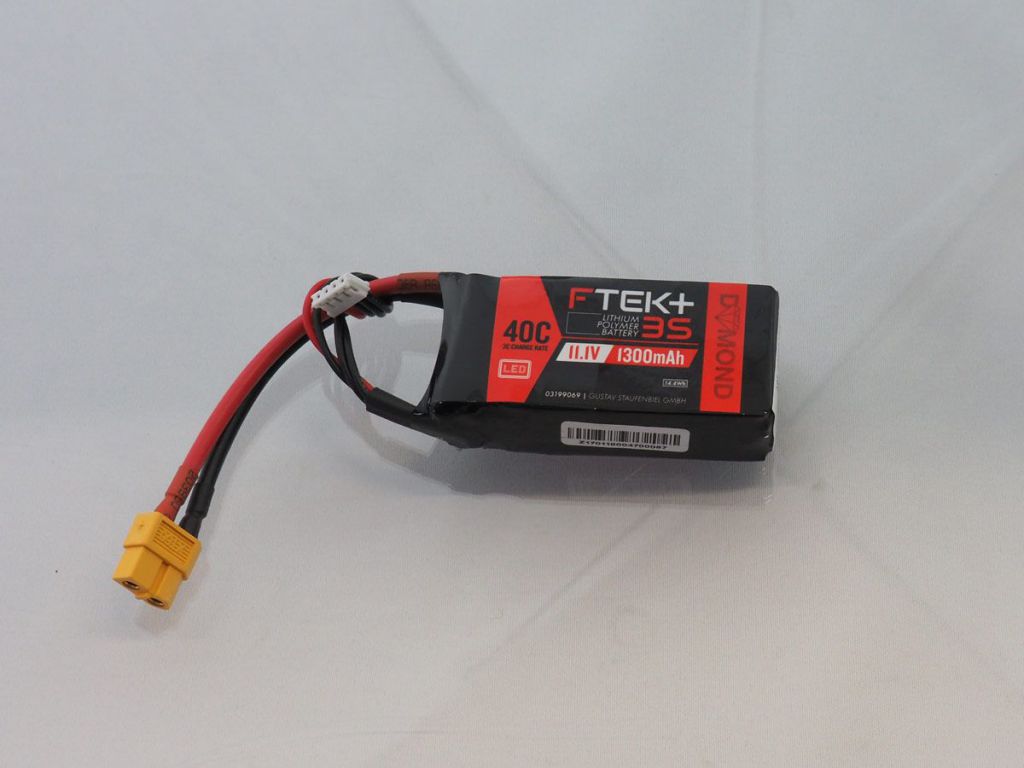 DYMOND F-TEK+ 3S 1300mAh (11,1V) 40C LiPo Pack with LED Indicator (XT60) - HORIZON HOBBY - R&eacute;f&eacute;rence: HSF03199069