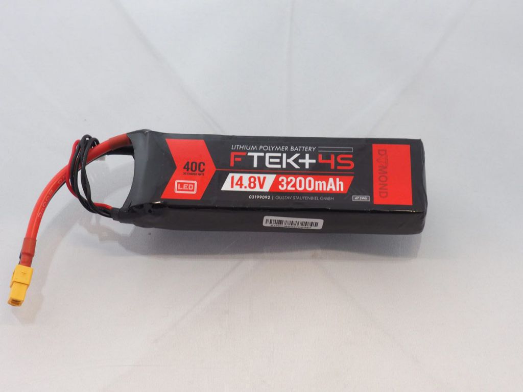 DYMOND F-TEK+ 4S 3200mAh (14,8V) 40C LiPo Pack with LED Indicator (XT60) - HORIZON HOBBY - R&eacute;f&eacute;rence: HSF03199092