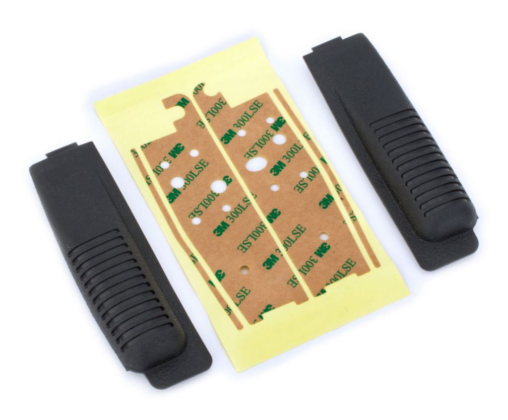 Grips Arri&egrave;re (droit et gauche): DX18 - HORIZON HOBBY - R&eacute;f&eacute;rence: SPMA3071