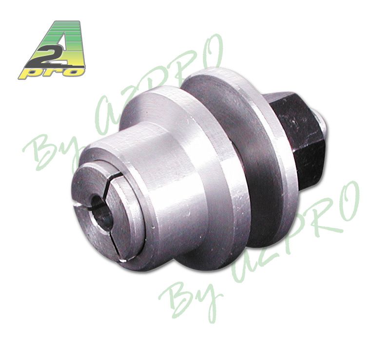 Adaptateur d\'h&eacute;lice court M5 - Arbre 3mm