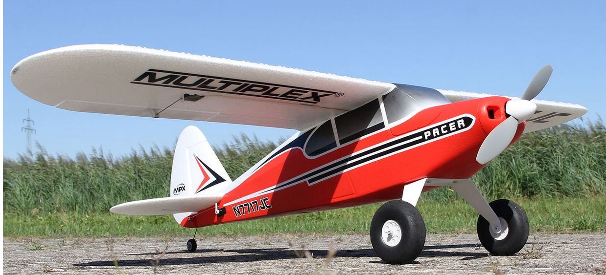 Avion de d&eacute;but multiplex RR Pacer 1-02783