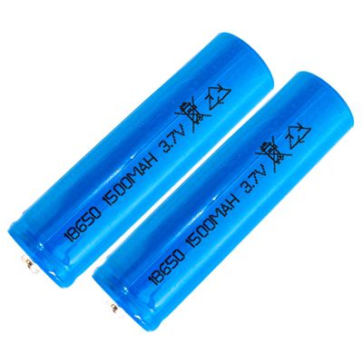 Batteries 3.7V 1500mAh  2 pi&egrave;ces