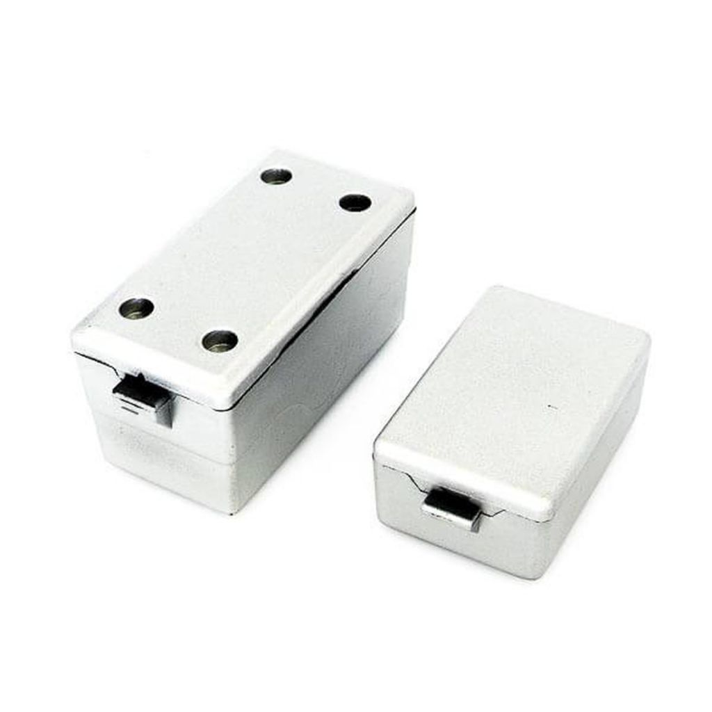 Coffres (2) &agrave; outils plastique gris pour 1/10 - Hobbytech - HT-SU1801064