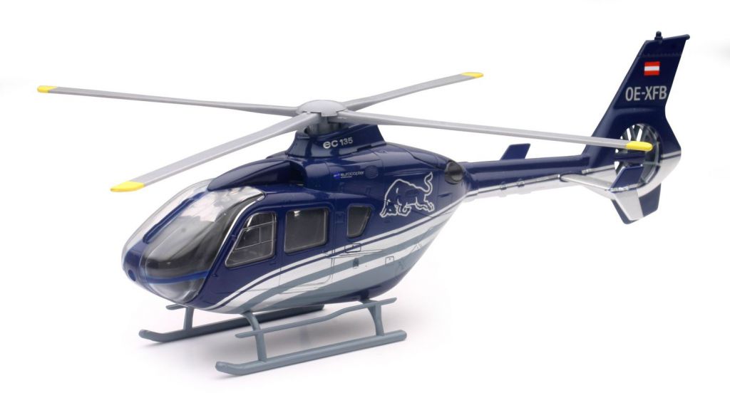 H&eacute;licopt&egrave;re AIRBUS EC135 1:43 - Red Bull - New Ray - 26153