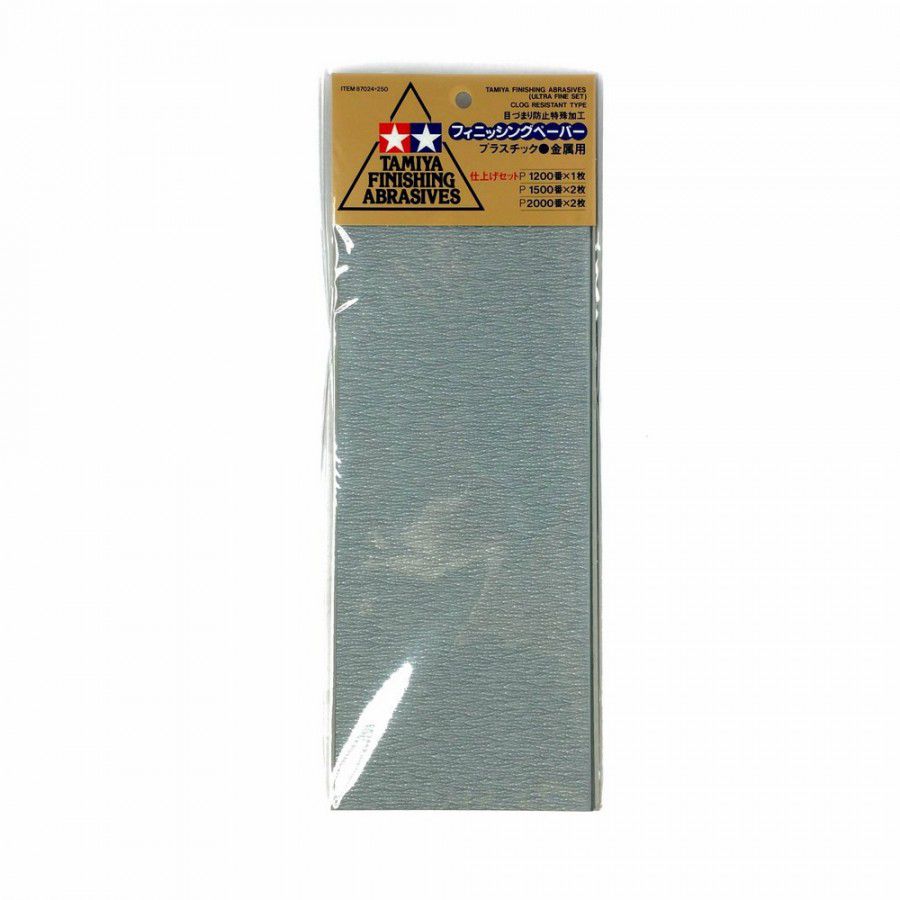 Jeu de papiers abrasifs moyens
