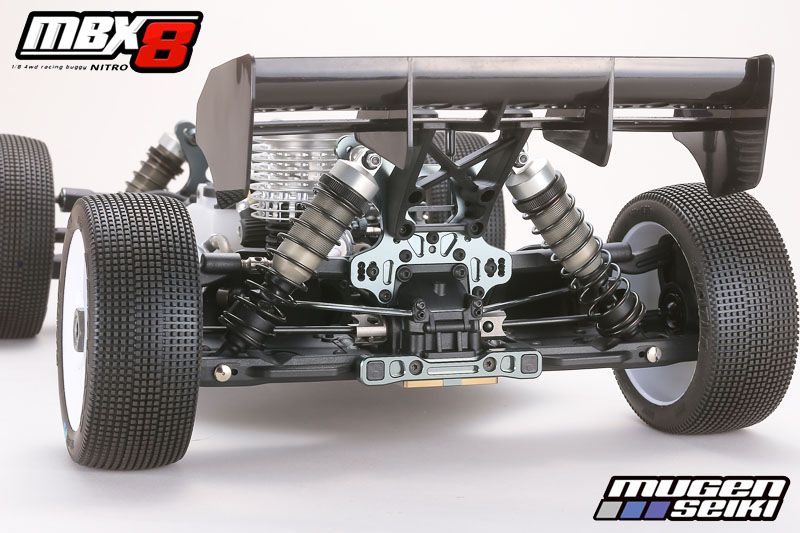 MUGEN MBX8 1/8e TT thermique comp&eacute;tition Nitro - E2021