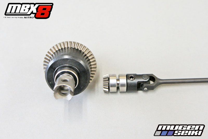 MUGEN MBX8 1/8e TT thermique comp&eacute;tition Nitro - E2021