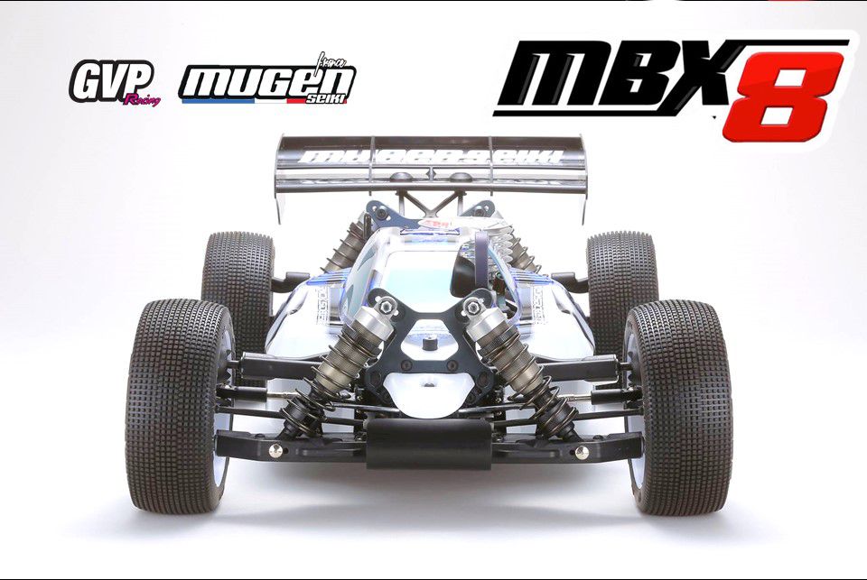 MUGEN MBX8 1/8e TT thermique comp&eacute;tition Nitro - E2021