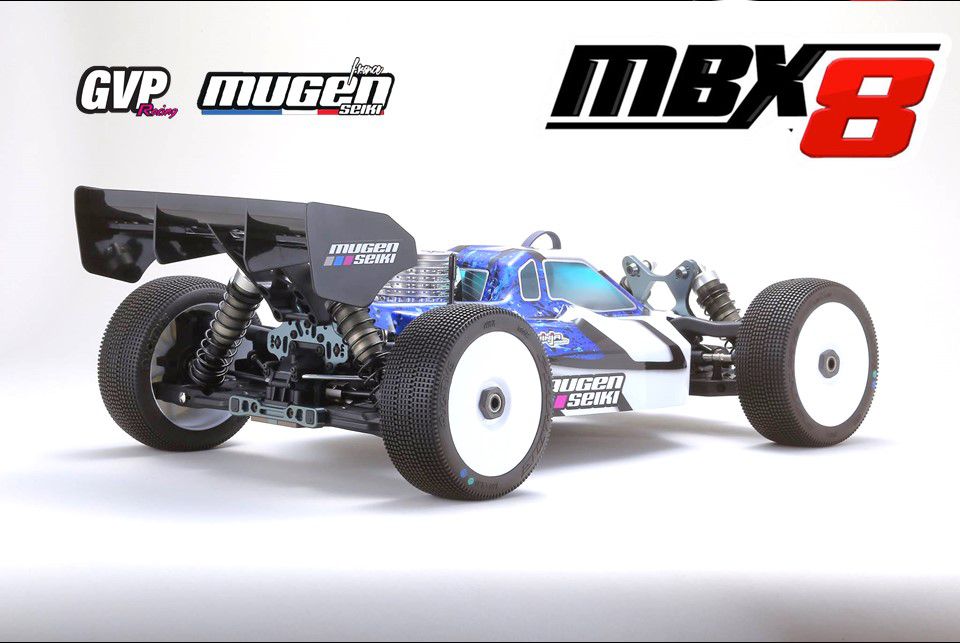 MUGEN MBX8 1/8e TT thermique comp&eacute;tition Nitro - E2021