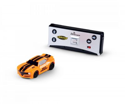  Petite voiture avec syst�me RC