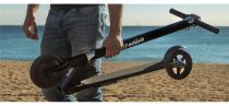 Trottinette &eacute;lectrique pliable - E-Scooter Lightned - NINCO - NH33005