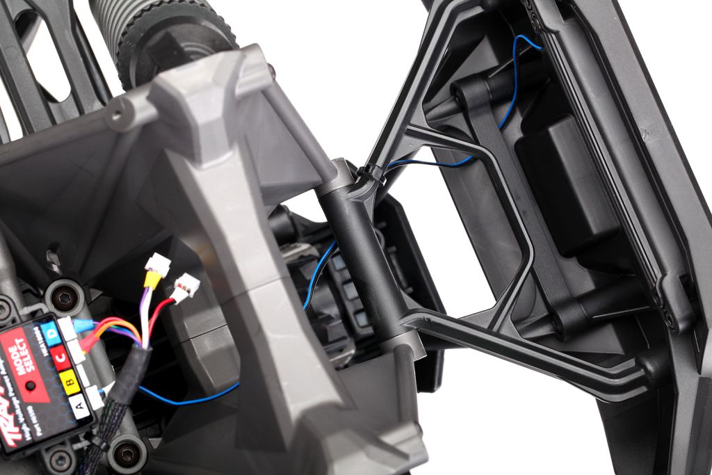 TRX7885 - Kit d�&eacute;clairage LED pour X-Maxx - TRAXXAS