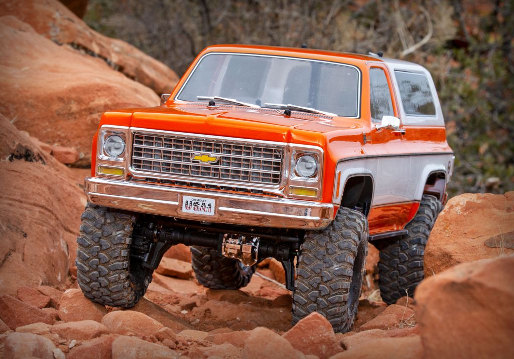 TRX82076-4-ORNG - TRAXXAS - TRX-4 Chevrolet K5 Blazer Rood Orange